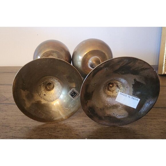 Vintage Set of Two Solid Brass Candle Holders Graduated Height - Picture 6 of 8
